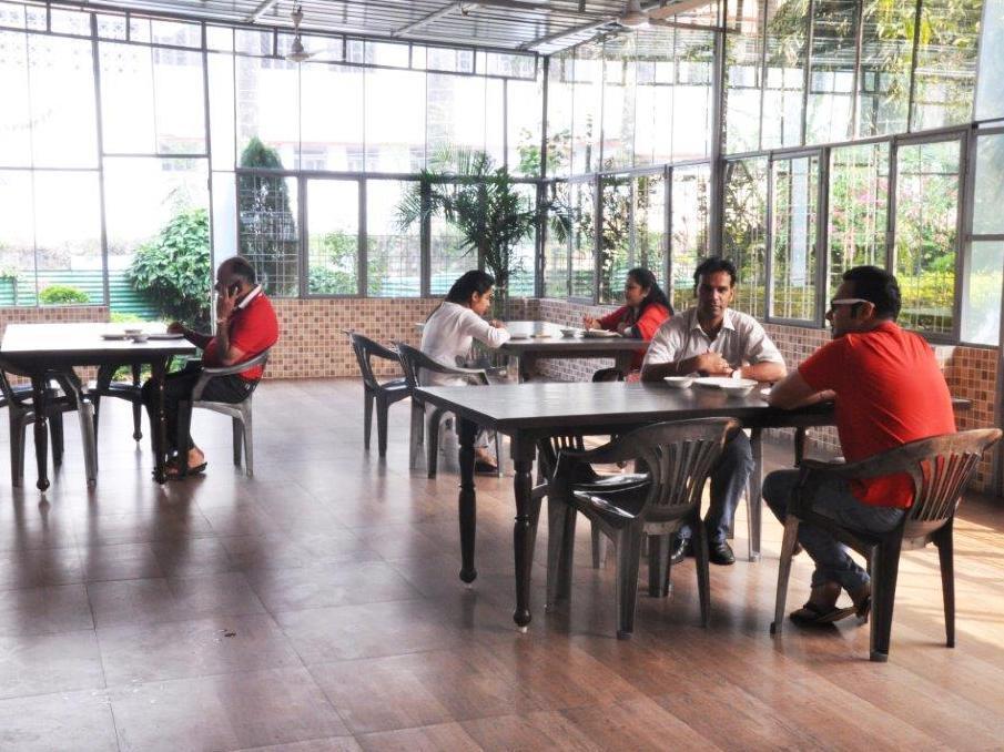 Fabhotel Rr Retreat Dehradun Exterior photo